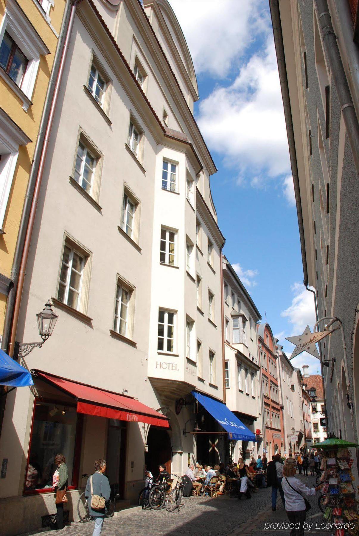 Hotel Orphee - Grosses Haus Regensburg Exterior photo