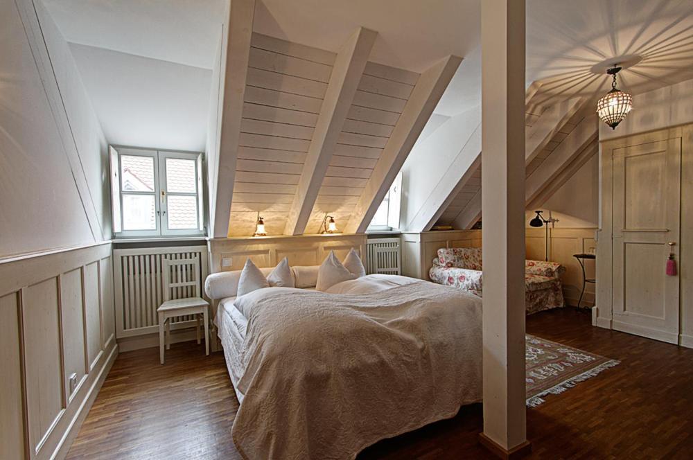 Hotel Orphee - Grosses Haus Regensburg Exterior photo